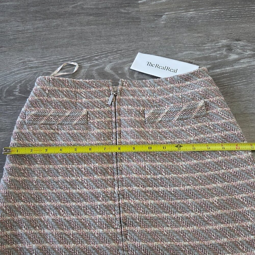Authentic Chanel Tweed Skirt Gold Hardware FR 36 Beige w/ Official COA - Picture 5 of 15